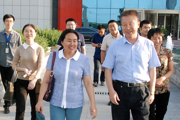 5bd969574da3c.jpg 7.jpg