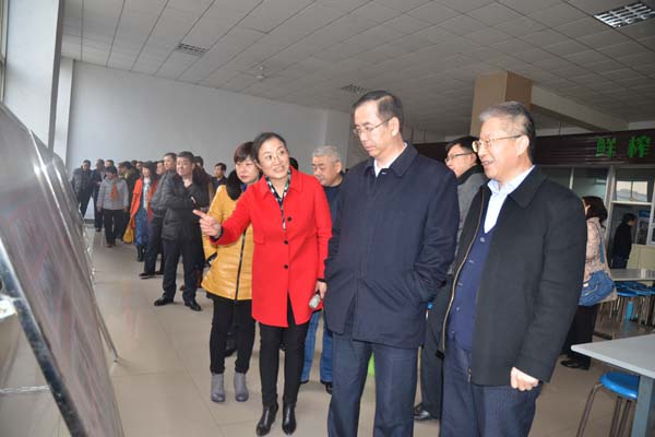 5bd97537b3ea6.jpg 201612516716102.jpg