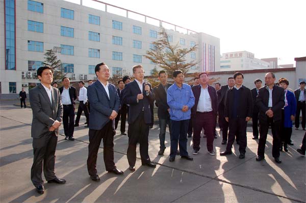 5be3930b80cdc.jpg 2016310111956488.jpg