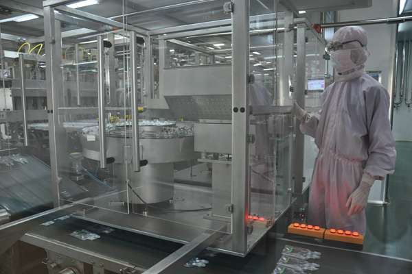 5bf61aba45ba8.jpg 2.jpg